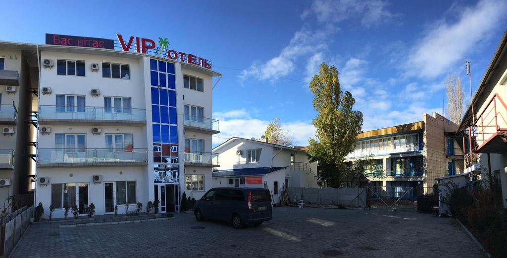 Vip Hotel Коблево Екстериор снимка