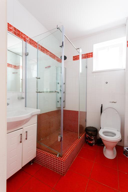 Vip Hotel Коблево Екстериор снимка