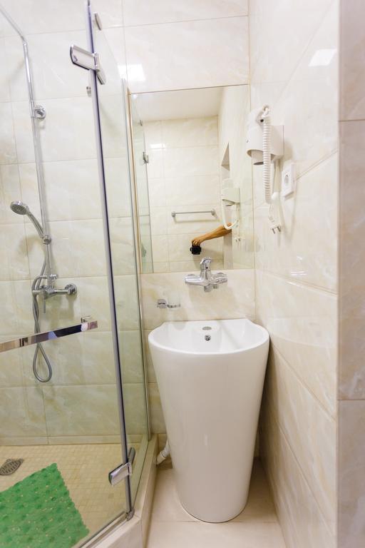 Vip Hotel Коблево Екстериор снимка